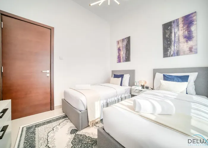 Best Deal, Classy 4Br Villa With Pool & Ocean Views By Deluxe Holiday Homes