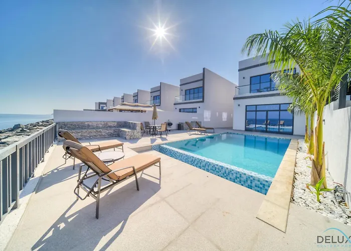Best Deal, Classy 4Br Villa With Pool & Ocean Views By Deluxe Holiday Homes