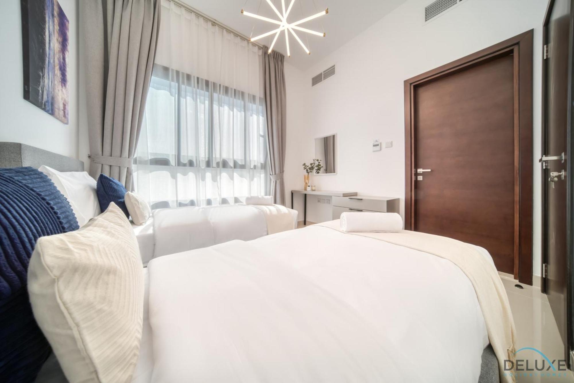Deal, Classy 4br With Pool & Ocean Views By Deluxe Homes