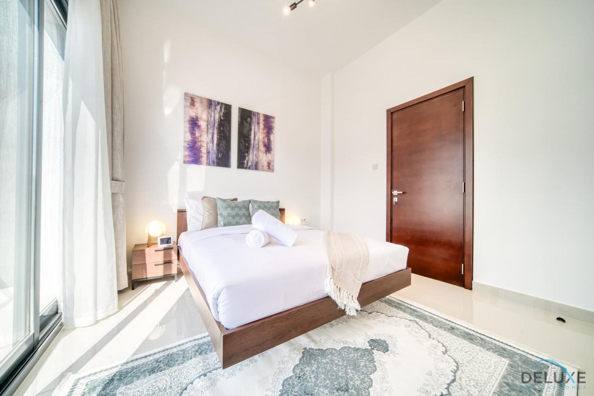 Apartment Deal, Classy 4br With Pool & Ocean Views By Deluxe Homes Fujairah