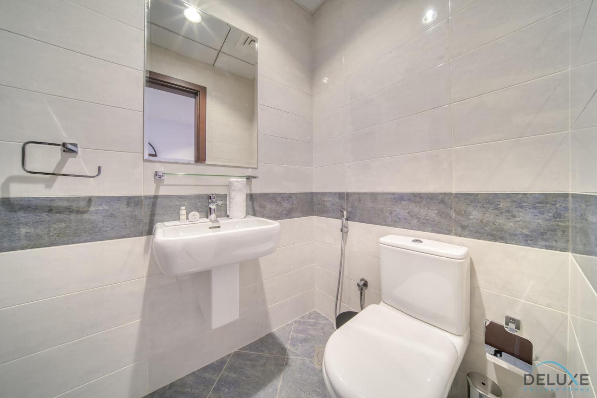 Deal, Classy 4br With Pool & Ocean Views By Deluxe Homes Apartment